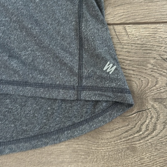 Nicole Miller Women’s Gray Active Tank Size Small - Picture 6 of 6